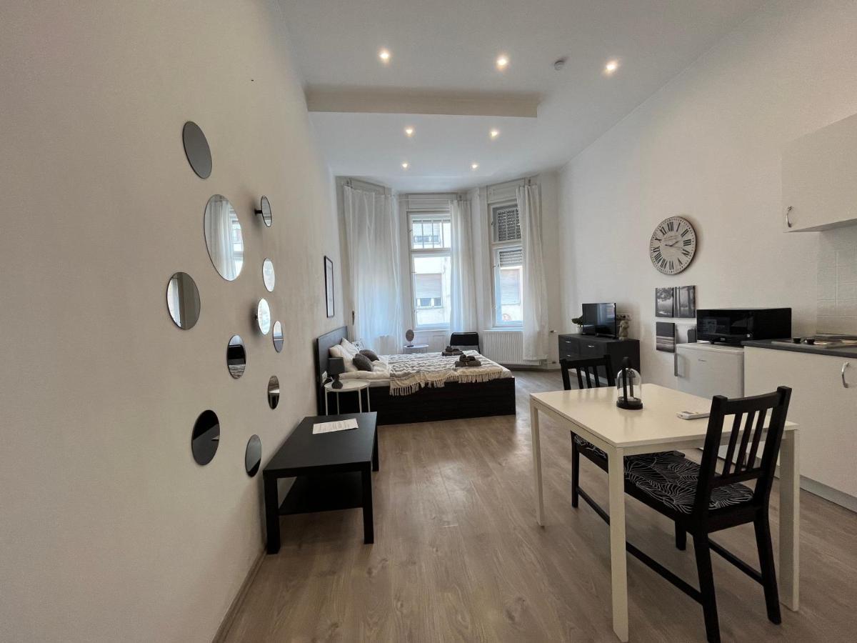 בודפשט D58 Superior Apartments In The City Center מראה חיצוני תמונה